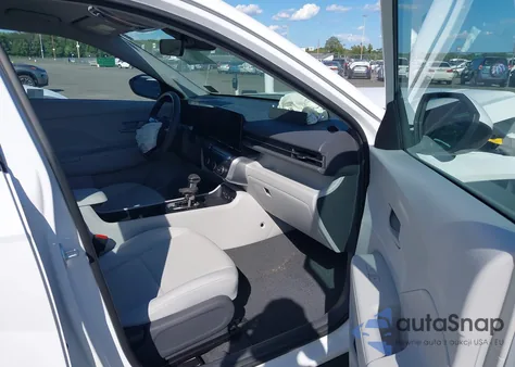 2024 Hyundai Kona Se from USA, damaged, VIN KM8HACAB6RU161830